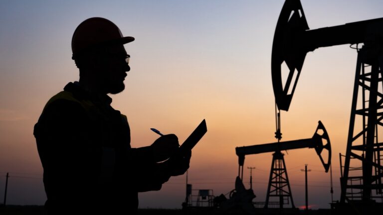 Should I Sell My Mineral Rights in Oklahoma? A Landowner’s Decision Guide